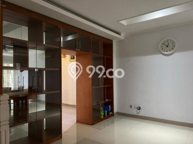 Ready to Use! Luxury House LT 280m2 Desain Elegan di Setiabudi Ready to Use! Luxury House LT 280m2 Desain Elegan di Setiabudi