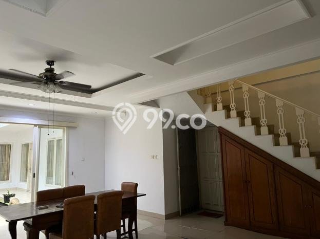 Ready to Use! Luxury House LT 280m2 Desain Elegan di Setiabudi Ready to Use! Luxury House LT 280m2 Desain Elegan di Setiabudi