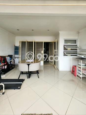 Rumah Elit Modern Tanpa Renovasi di Pondok Indah Jakarta Selatan Rumah Elit Modern Tanpa Renovasi di Pondok Indah Jakarta Selatan