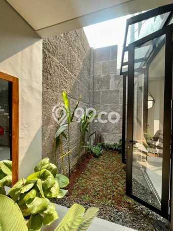 Dijual Rumah Strategis Bagus Punya 3 KT di Jagakarsa Jakarta Selatan SHM Dijual Rumah Strategis Bagus Punya 3 KT di Jagakarsa Jakarta Selatan SHM