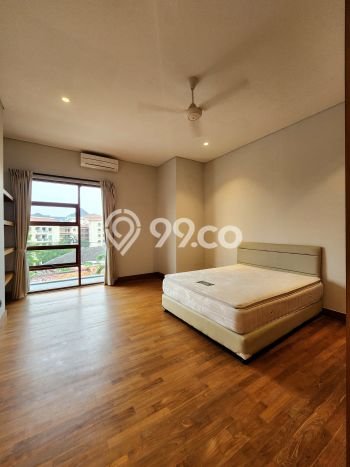 Rumah Elit Modern Siap Huni di Kemang Jakarta Selatan Rumah Elit Modern Siap Huni di Kemang Jakarta Selatan