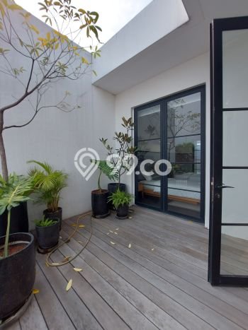 Rumah Elit Modern Siap Huni di Pondok Pinang Jakarta Selatan Rumah Elit Modern Siap Huni di Pondok Pinang Jakarta Selatan