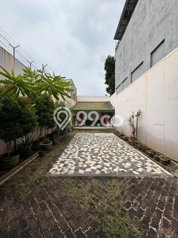 Dijual Rumah Premium dengan Fasilitas Sekitar Komplit di Kebon Jeruk, Jakarta Barat Dijual Rumah Premium dengan Fasilitas Sekitar Komplit di Kebon Jeruk, Jakarta Barat