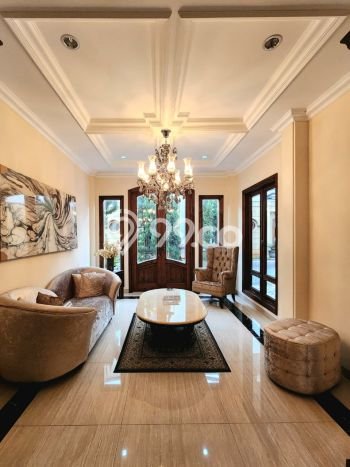 Jual Rumah Luas Elegan Dengan View Eksklusif di Lenteng Agung, Jakarta Selatan Jual Rumah Luas Elegan Dengan View Eksklusif di Lenteng Agung, Jakarta Selatan