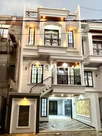 Siap Huni Rumah Mewah 3 Kamar di Cilandak Dekat ke Mana Saja Siap Huni Rumah Mewah 3 Kamar di Cilandak Dekat ke Mana Saja