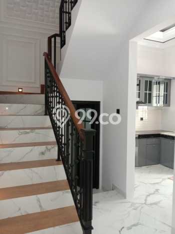 For Sale Rumah Elit Exclusive di Jagakarsa, Jakarta Selatan For Sale Rumah Elit Exclusive di Jagakarsa, Jakarta Selatan
