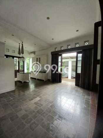 Dijual Rumah Elit Exclusive di Menteng, Jakarta Pusat Dijual Rumah Elit Exclusive di Menteng, Jakarta Pusat