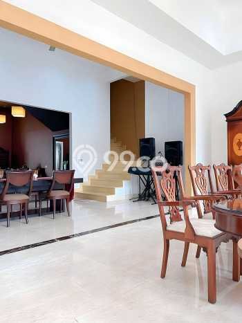 Rumah Elit LB 1200m2 Siap Huni Desain Elegan di Lebak Bulus, Jakarta Selatan Rumah Elit LB 1200m2 Siap Huni Desain Elegan di Lebak Bulus, Jakarta Selatan