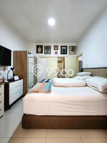 Rumah Elit Modern Tanpa Renovasi di Pondok Indah Jakarta Selatan Rumah Elit Modern Tanpa Renovasi di Pondok Indah Jakarta Selatan