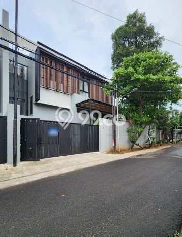 Rumah Luxury Modern Tanpa Renovasi di Kemang Jakarta Selatan Rumah Luxury Modern Tanpa Renovasi di Kemang Jakarta Selatan