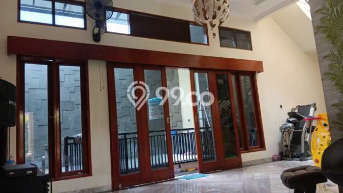 Hunian Eksklusif Dijual LT 197m2 di Kebayoran Lama, Jakarta Selatan Hunian Eksklusif Dijual LT 197m2 di Kebayoran Lama, Jakarta Selatan