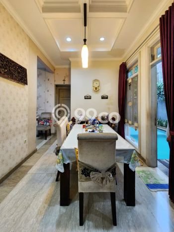 Hunian Eksklusif Dijual LT 269m2 di Cilandak, Jakarta Selatan Hunian Eksklusif Dijual LT 269m2 di Cilandak, Jakarta Selatan