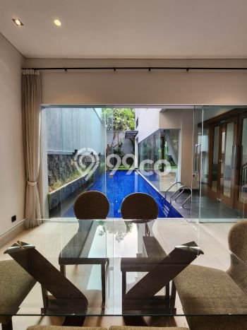 Rumah Elit Modern Siap Huni di Kemang Jakarta Selatan Rumah Elit Modern Siap Huni di Kemang Jakarta Selatan