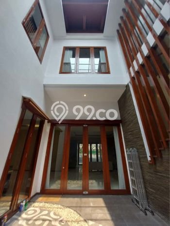 Ready to Use! Luxury House LT 535m2 Desain Modern di Bintaro Ready to Use! Luxury House LT 535m2 Desain Modern di Bintaro