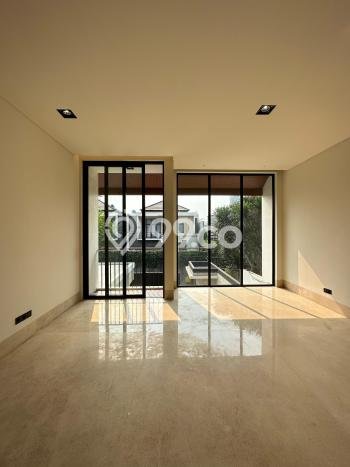 Dijual Rumah Mewah Elegan Dengan View Cantik di Kemang, Jakarta Selatan Dijual Rumah Mewah Elegan Dengan View Cantik di Kemang, Jakarta Selatan