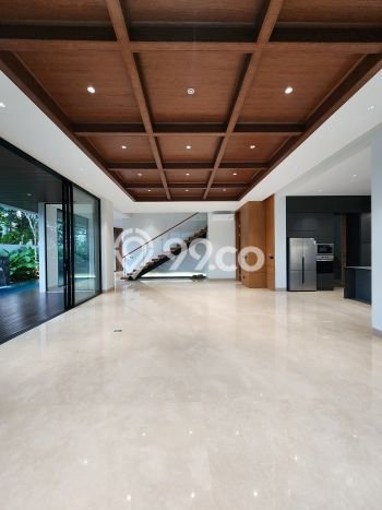 Rumah Luxury Modern Tanpa Renovasi di Kemang Jakarta Selatan Rumah Luxury Modern Tanpa Renovasi di Kemang Jakarta Selatan