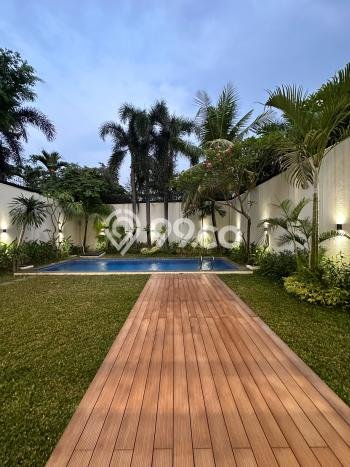 Dijual Rumah Mewah Elegan Dengan View Cantik di Kemang, Jakarta Selatan Dijual Rumah Mewah Elegan Dengan View Cantik di Kemang, Jakarta Selatan