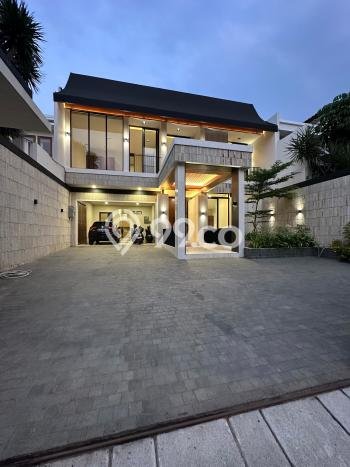 Dijual Rumah Mewah Elegan Dengan View Cantik di Kemang, Jakarta Selatan Dijual Rumah Mewah Elegan Dengan View Cantik di Kemang, Jakarta Selatan