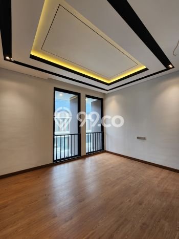 Siap Huni Rumah Mewah 5 Kamar di Cilandak Dekat ke Mana Pun Siap Huni Rumah Mewah 5 Kamar di Cilandak Dekat ke Mana Pun