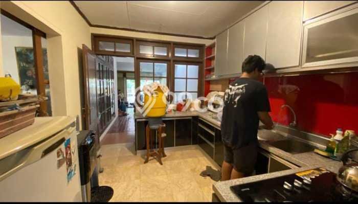 Hot Offer Hunian Premium Ideal dan Luas di Ciracas, Jakarta Timur Hot Offer Hunian Premium Ideal dan Luas di Ciracas, Jakarta Timur