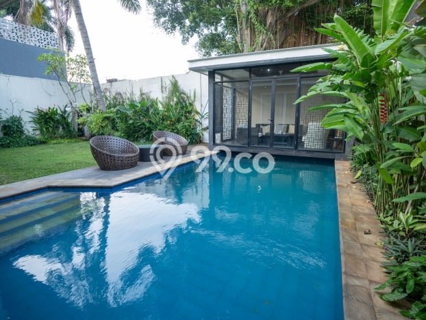 Rumah Elit Modern Tanpa Renovasi di Kemang Jakarta Selatan Rumah Elit Modern Tanpa Renovasi di Kemang Jakarta Selatan
