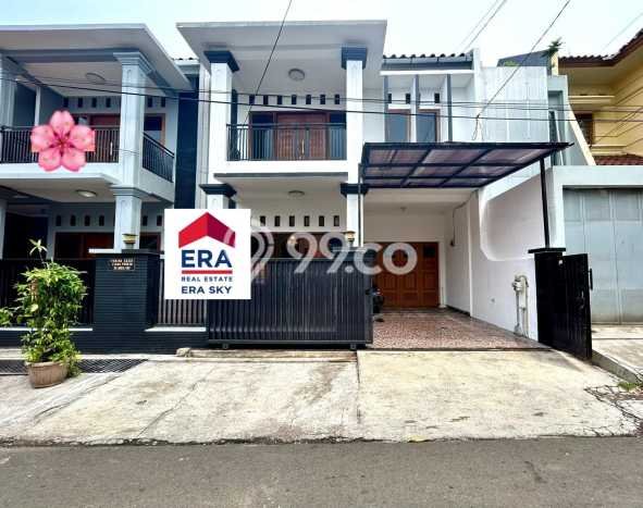 Rumah Mewah Dijual LT 122m2 di Tebet, Jakarta Selatan Rumah Mewah Dijual LT 122m2 di Tebet, Jakarta Selatan