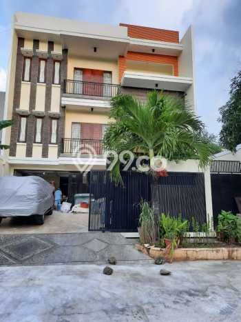 Rumah Mewah Siap Huni LT 233m2 di Kelapa Gading, Jakarta Utara Rumah Mewah Siap Huni LT 233m2 di Kelapa Gading, Jakarta Utara