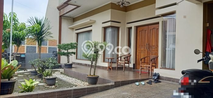 Rumah Luxury Modern Tanpa Renovasi di Pondok Kelapa Jakarta Timur Rumah Luxury Modern Tanpa Renovasi di Pondok Kelapa Jakarta Timur
