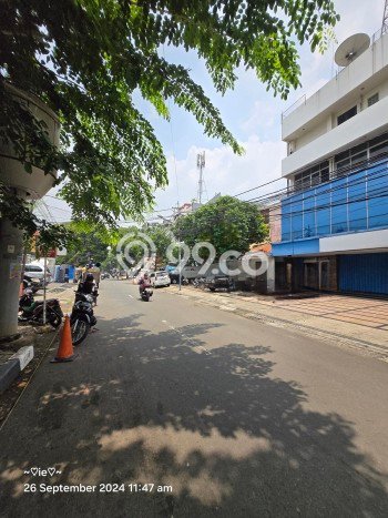 INVESTASI POTENSIAL! Kantor Kawasan , Luas 3100m2m², Area Komersial INVESTASI POTENSIAL! Kantor Kawasan , Luas 3100m2m², Area Komersial