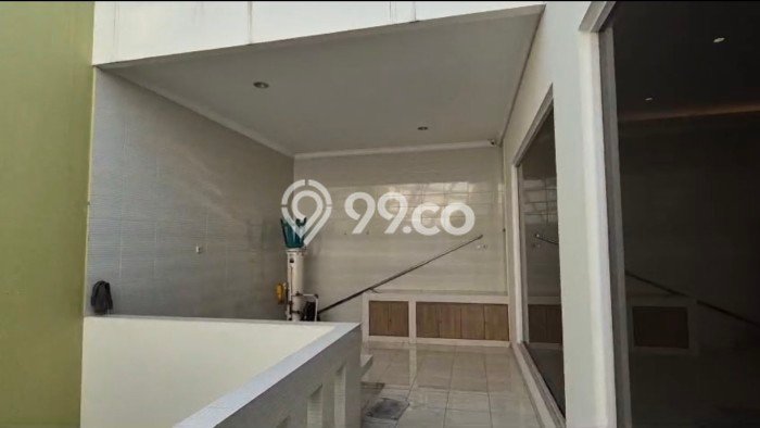 Hunian Elit LB 400m2 Siap Pakai Desain Elegan di Harapan Indah, Bekasi Hunian Elit LB 400m2 Siap Pakai Desain Elegan di Harapan Indah, Bekasi