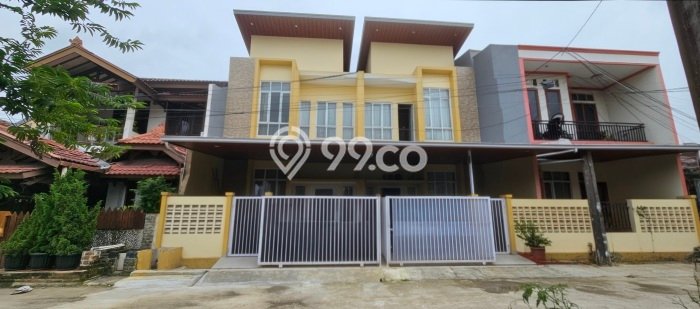 Rumah Luas Asri 3 KT Siap Huni di harapan indah Bekasi Rumah Luas Asri 3 KT Siap Huni di harapan indah Bekasi