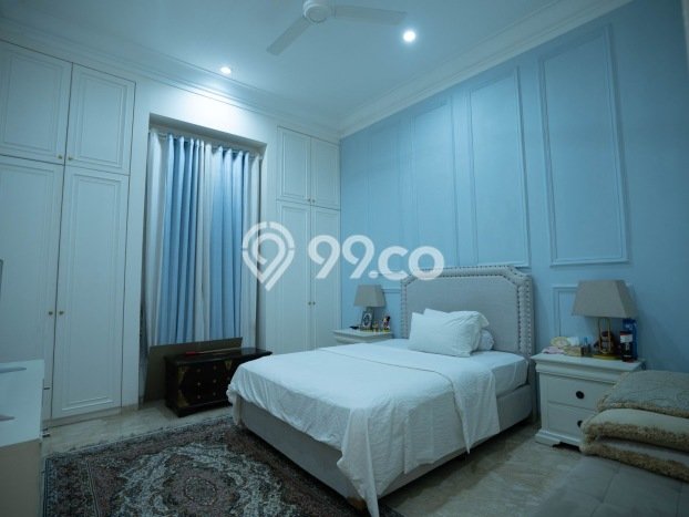 Rumah Elit Modern Tanpa Renovasi di Kemang Jakarta Selatan Rumah Elit Modern Tanpa Renovasi di Kemang Jakarta Selatan