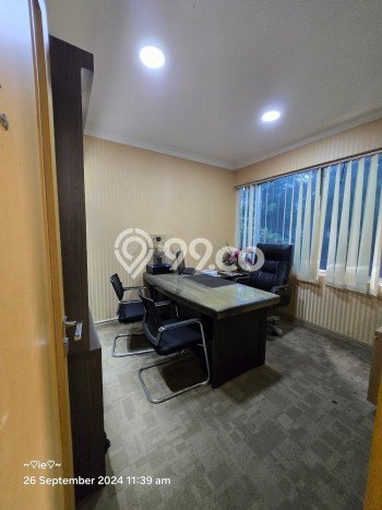 INVESTASI POTENSIAL! Kantor Kawasan , Luas 3100m2m², Area Komersial INVESTASI POTENSIAL! Kantor Kawasan , Luas 3100m2m², Area Komersial
