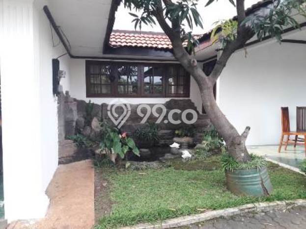 For Sale! Premium House LT 1026m2 Desain Elegan di Kemang For Sale! Premium House LT 1026m2 Desain Elegan di Kemang