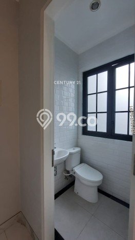 DIJUAL CEPAT! Rumah Cilandak, Jakarta Selatan, LT 108m² Bangunan 220m² DIJUAL CEPAT! Rumah Cilandak, Jakarta Selatan, LT 108m² Bangunan 220m²