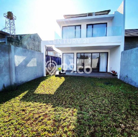 Jual Rumah Mewah Elegan Dengan View Eksklusif di Cipaku, Bandung Jual Rumah Mewah Elegan Dengan View Eksklusif di Cipaku, Bandung