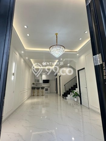 Rumah Mewah LB 140m2 Siap Huni Desain Elegan di BSD City, Tangerang Rumah Mewah LB 140m2 Siap Huni Desain Elegan di BSD City, Tangerang