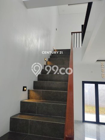 Jual Rumah Luas Elegan Dengan View Eksklusif di Sektor 3 - Bintaro, Tangerang Selatan Jual Rumah Luas Elegan Dengan View Eksklusif di Sektor 3 - Bintaro, Tangerang Selatan