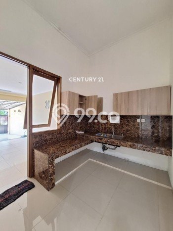 Rumah Elit Modern Tanpa Renovasi di BSD City Tangerang Rumah Elit Modern Tanpa Renovasi di BSD City Tangerang