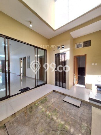 Rumah Elit Modern Tanpa Renovasi di BSD City Tangerang Rumah Elit Modern Tanpa Renovasi di BSD City Tangerang