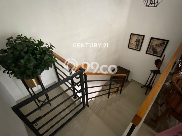 Rumah Luxury Modern Tanpa Renovasi di Bintaro Jakarta Selatan Rumah Luxury Modern Tanpa Renovasi di Bintaro Jakarta Selatan