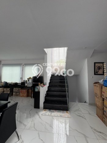 Jual Rumah Mewah Elegan Dengan View Eksklusif di Cipaku, Bandung Jual Rumah Mewah Elegan Dengan View Eksklusif di Cipaku, Bandung