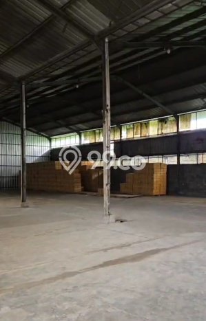 Gudang untuk Disewa di Pusat Tangerang Luas Bangunan 514m2 Gudang untuk Disewa di Pusat Tangerang Luas Bangunan 514m2