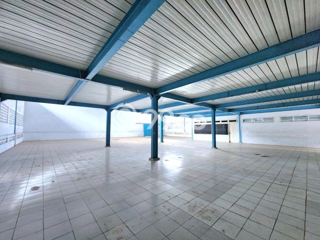 Disewakan Gudang di Pusat Kota Bandung Ramai Strategis Disewakan Gudang di Pusat Kota Bandung Ramai Strategis