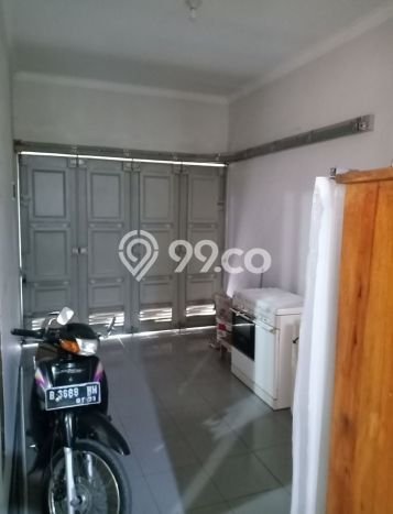 Jual Murah Rumah dengan Luas Tanah 123m2m² dan Luas Bangunan 170m2m² di Kawasan , Bandung Jual Murah Rumah dengan Luas Tanah 123m2m² dan Luas Bangunan 170m2m² di Kawasan , Bandung