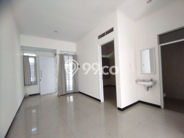 Rumah di , 2 KM, Lingkungan Potensial Rumah di , 2 KM, Lingkungan Potensial
