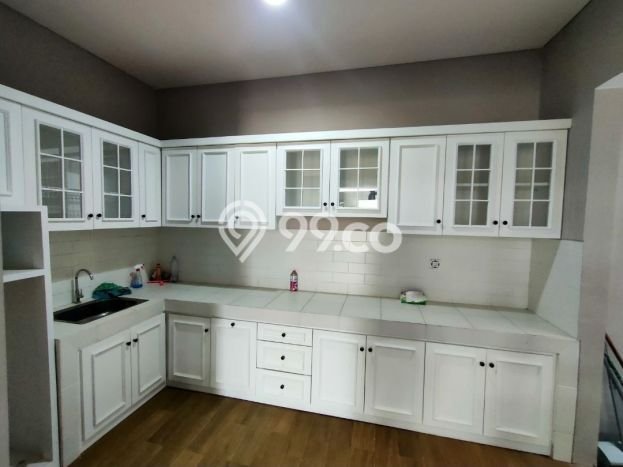 Disewakan Rumah Harga Terjangkau di Gede Bage Bandung dengan 3 Kamar Tidur Disewakan Rumah Harga Terjangkau di Gede Bage Bandung dengan 3 Kamar Tidur