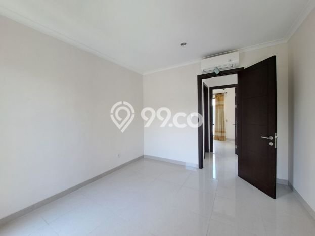 Disewakan! Rumah 2 Kamar Tidur &
3 Kamar Mandi di Podomoro Park Bandung, Bandung Disewakan! Rumah 2 Kamar Tidur &
3 Kamar Mandi di Podomoro Park Bandung, Bandung