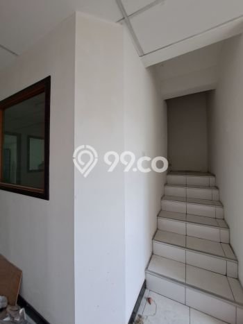 LOKASI STRATEGIS! Komersial Disewakan Kawasan Pelajar Pejuang, Luas 225m², Area Bisnis LOKASI STRATEGIS! Komersial Disewakan Kawasan Pelajar Pejuang, Luas 225m², Area Bisnis