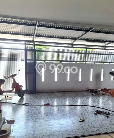 Rumah di , Bandung, LT 281m2m² LB 200m2m² Rumah di , Bandung, LT 281m2m² LB 200m2m²